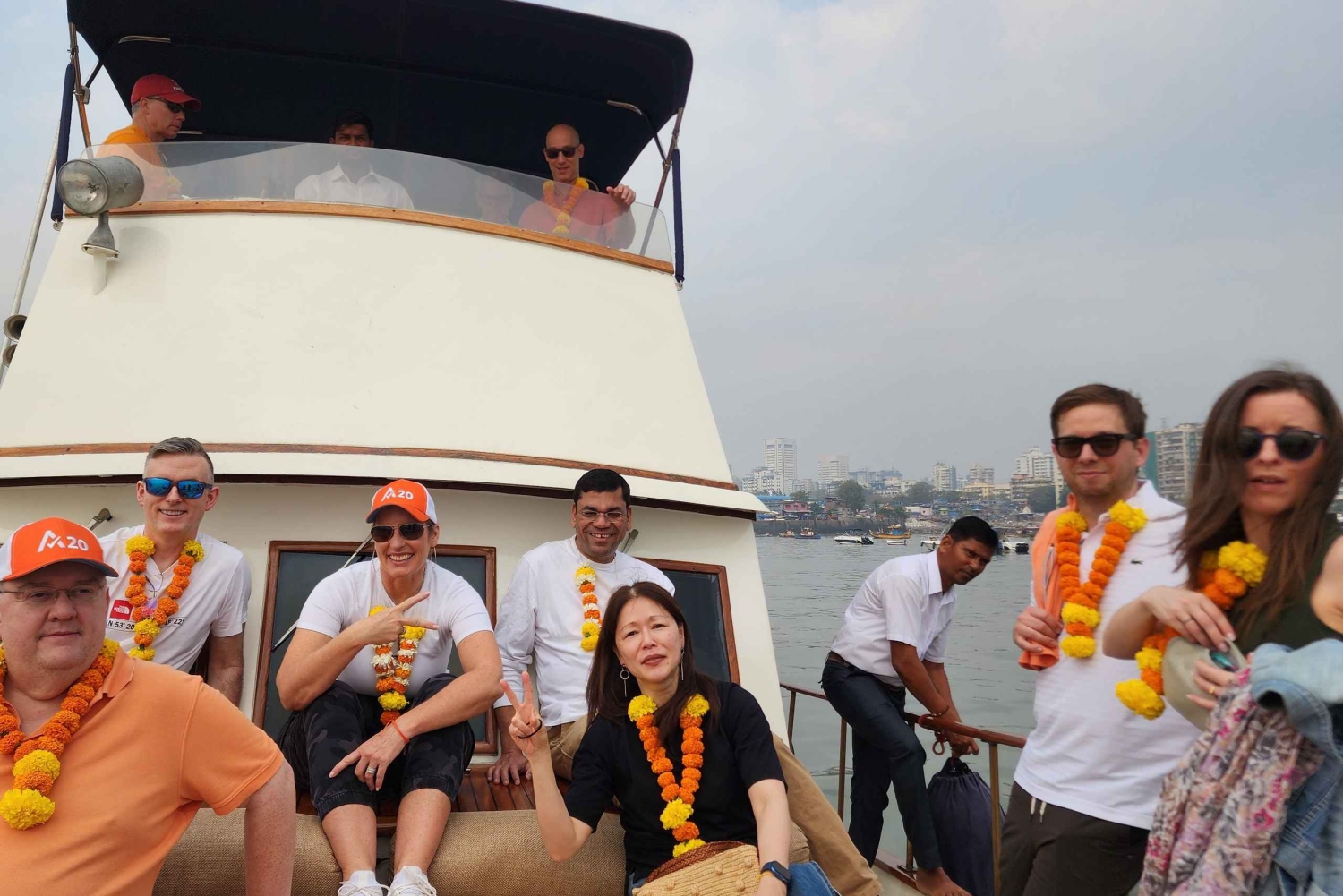 Mumbai: Elephanta Caves Tour & Island Speed Boat Excursion