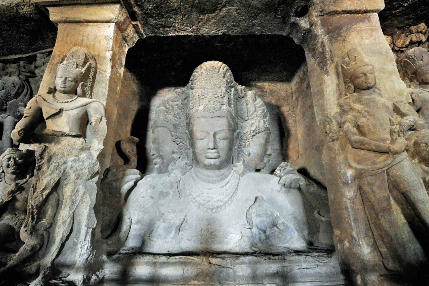 Mumbai: Elephanta Caves Tour with Cruise Group