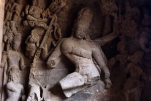 Mumbai: Elephanta Caves Tour with Cruise Group