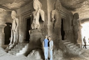 Mumbai: Elephanta Caves Tour with Cruise Group