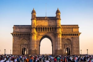 Bombay: Tour por las cuevas de la isla de Elefanta - Explora una joya de la UNESCO