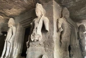 Мумбаи: прогулка по историческим местам острова Элефанта с местным гидом