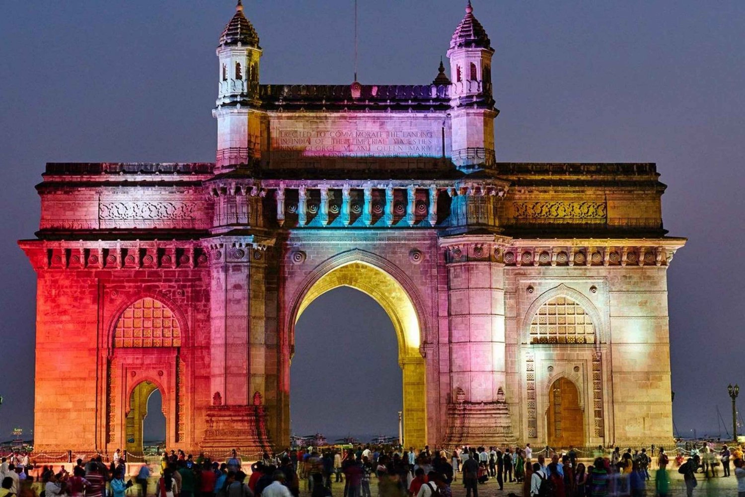 Mumbai Evening City Tour with Dinner Cruise Excursion