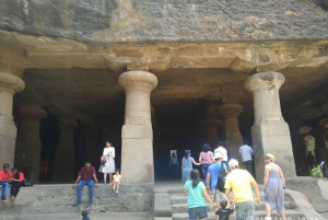 Mumbai: Exclusive Private City Tour with Elephanta Caves