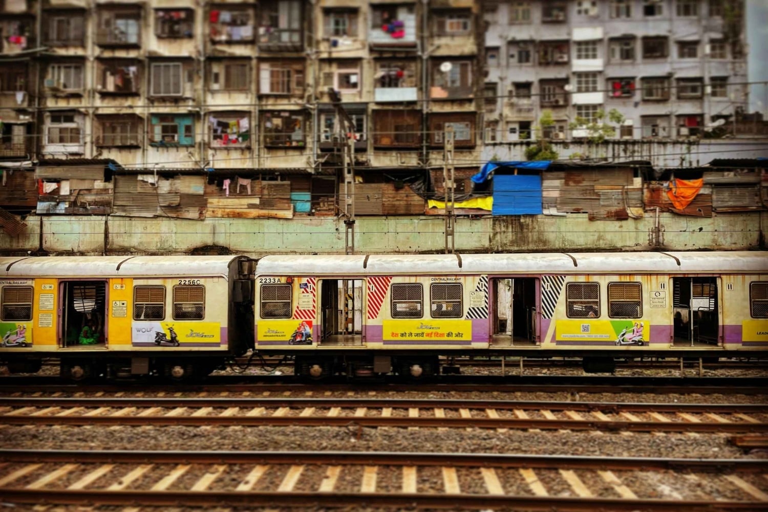 ムンバイ：スパイス市場を訪れるムンバイのグルメツアー（終日）