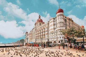 Mumbai: Full-Day Sightseeing with Temple Tour