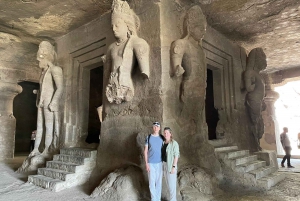 Mumbai: Tour guidato dell'isola e delle grotte di Elephanta