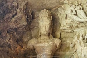 Mumbai: Half Day Elephanta Caves Guided Tour with Ferry Ride