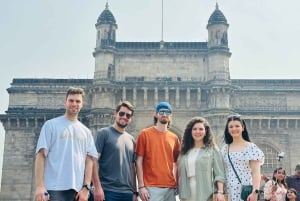 Mumbai: Elephanta Caves halvdagstur med færgetur