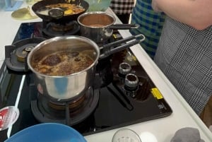 Мумбаи: кулинарный урок в местном доме: индийский чай и пакора