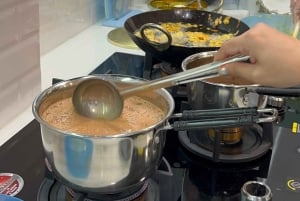 Мумбаи: кулинарный урок в местном доме: индийский чай и пакора