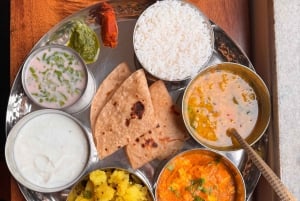Mumbai: Indian Cooking Class & Cultural Delights