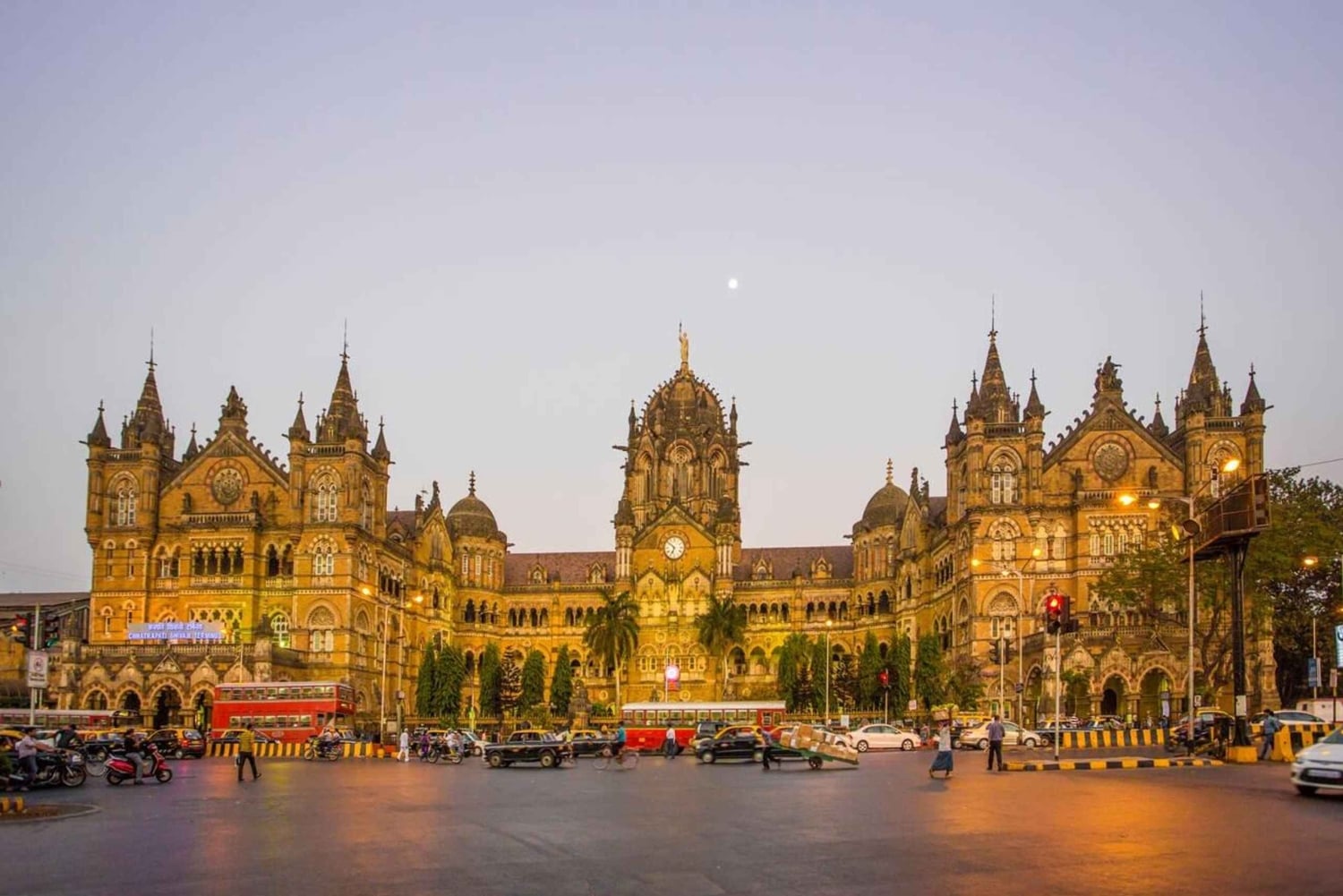 Mumbai Marvels Tour | City Tour privado de 4 horas com guia