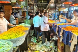 Visite matinale du marché de Mumbai : fleurs, poissons et plus encore