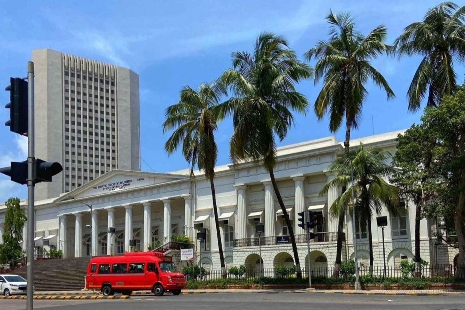 Mumbai: Old Bombay Heritage Walking Tour