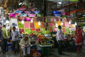 Mumbai old Local Markets & Art tour