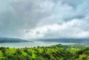 Mumbai: escursione al lago Pawna, al forte Lohagad e a Lonavala