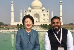 Mumbai: Privat 2-dagarsresa till Delhi och Agra med flyg och hotell