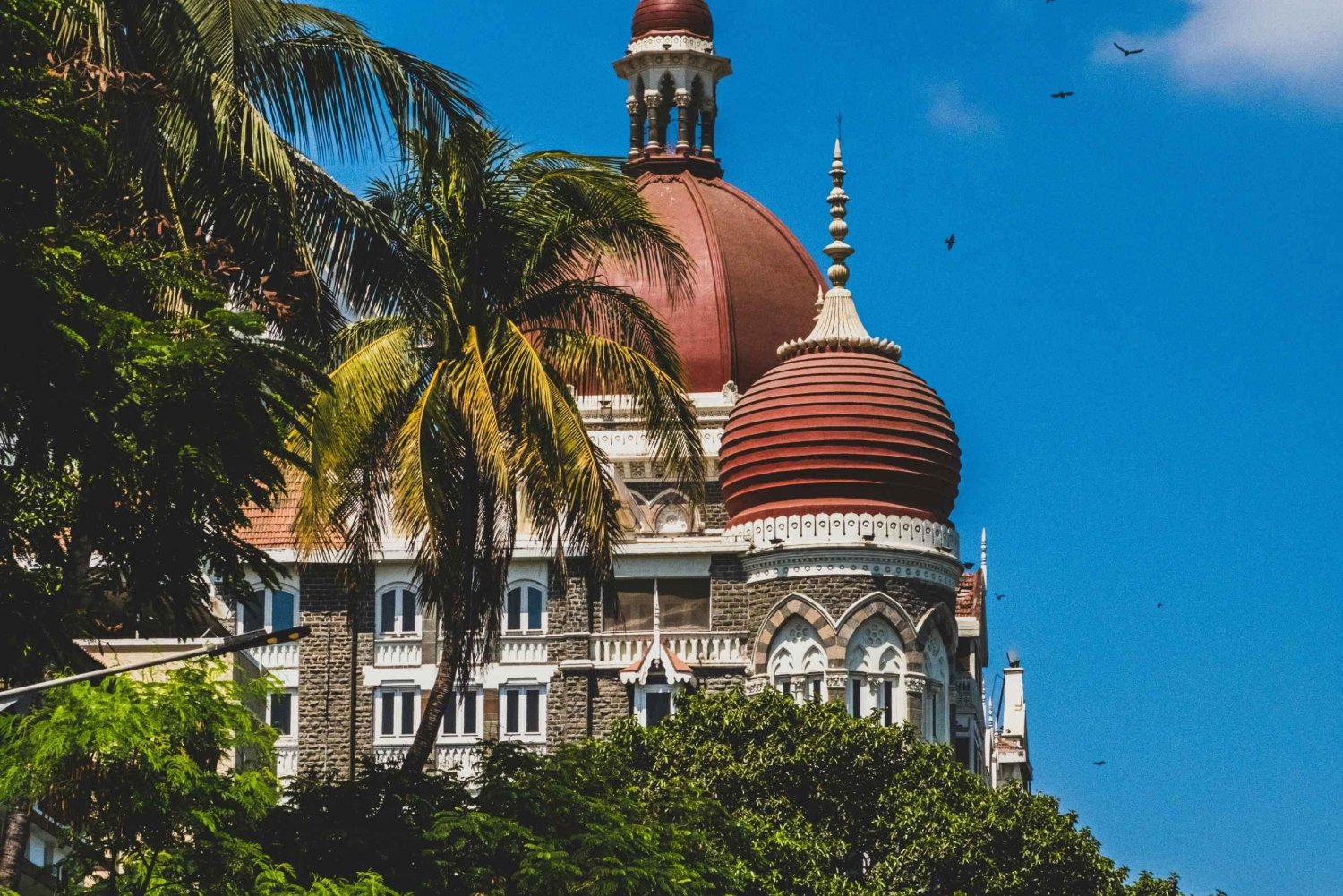 Mumbai: Private 2-Day Tour of the City and Elephanta Island