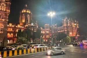 Rastreamento de bar privado em Mumbai com passeio noturno pela cidade