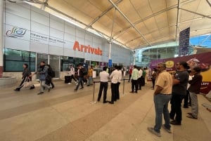 Coche Privado Mumbai: Traslado al aeropuerto al hotel