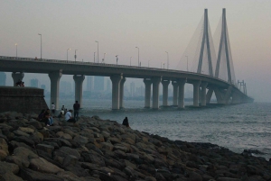 Mumbai: Private Car Hire with Professional Driver