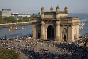 Mumbai: Privat biluthyrning med professionell förare