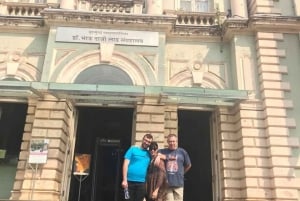Mumbai: Private custom tour with a local guide
