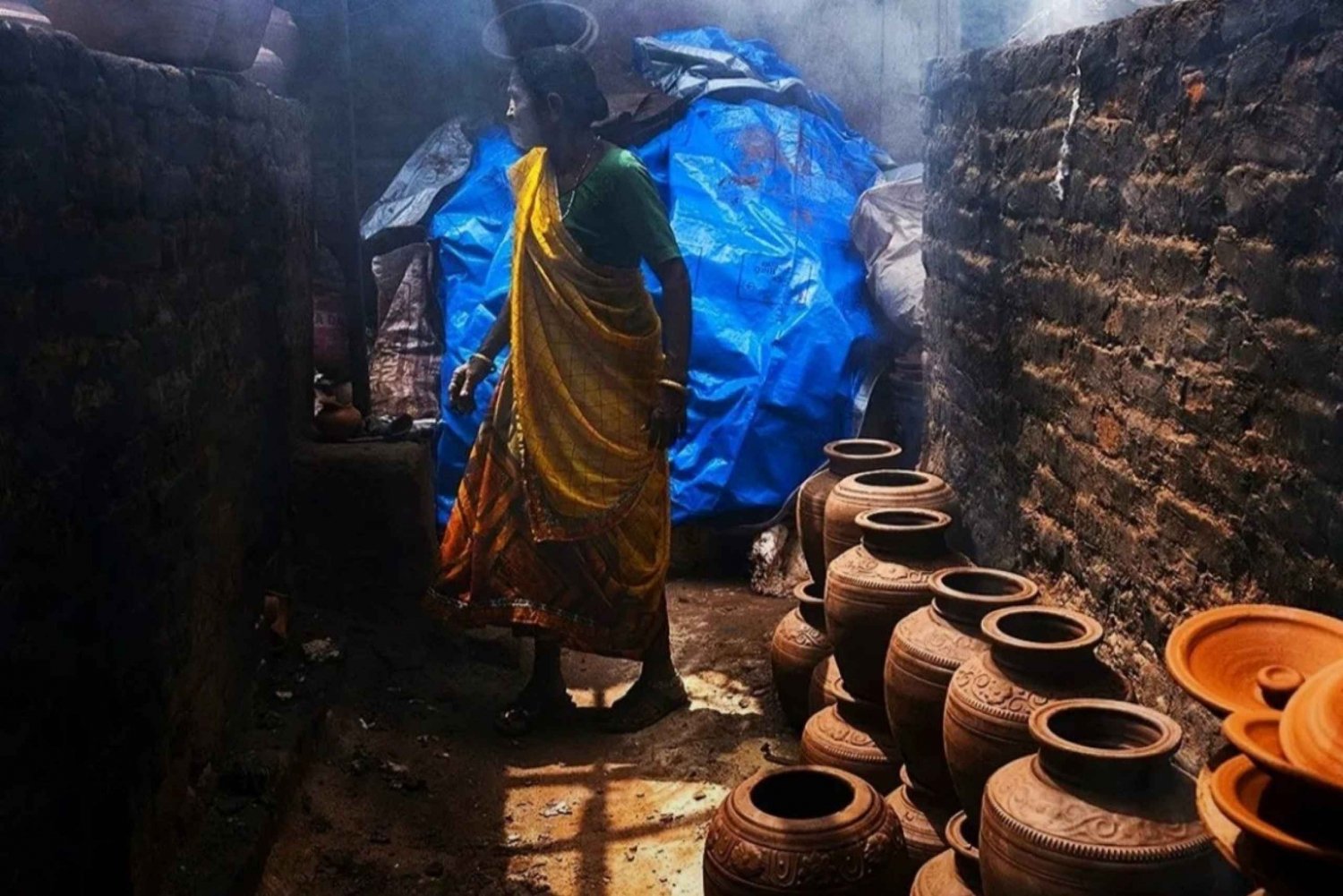 Mumbai: Private Dharavi Slum and Elephanta Caves Day Trip
