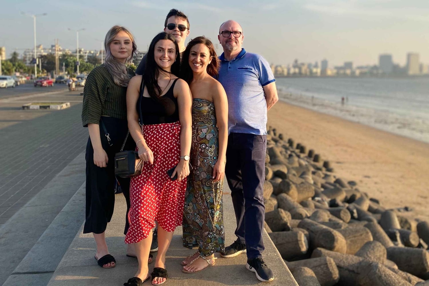 Mumbai: Private Full-Day Sightseeing Tour with Dharavi Slum