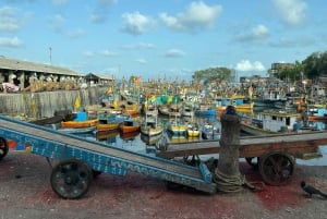 Mumbai: Private Full-Day Sightseeing Tour with Dharavi Slum