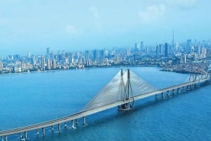 Mumbai: Private Sightseeing Tour with Car and Guide