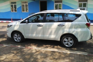Mumbai: Private Transfer to/from Mumbai Airport