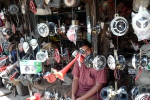 Mumbai: Public Transportation Tour