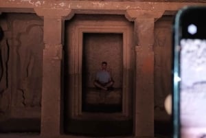 Мумбаи: пещеры Канхери, сафари и джайнский храм