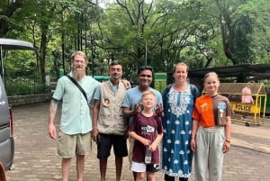 Мумбаи: пещеры Канхери, сафари и джайнский храм