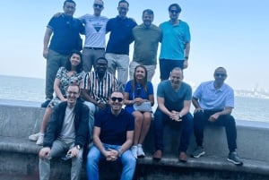 Excursão em grupo pela costa de Mumbai com city tour e almoço