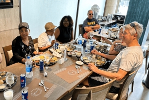 Excursão em grupo pela costa de Mumbai com city tour e almoço