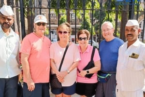 Excursão em grupo pela costa de Mumbai com city tour e almoço