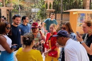 Excursão em grupo pela costa de Mumbai com city tour e almoço