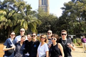 Excursão em grupo pela costa de Mumbai com city tour e almoço