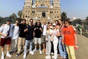 Excursão em grupo pela costa de Mumbai com city tour e almoço