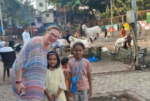 Mumbai: Slum Tour Dharavi and Dhobi Ghat Laundry with Locals