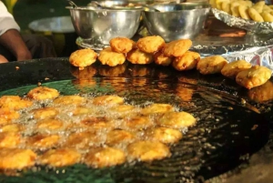 Mumbai Street Food & Strandtour mit über 10 Verkostungen