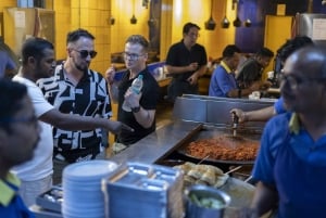 Mumbai Street Food, Markets & Temples Tour