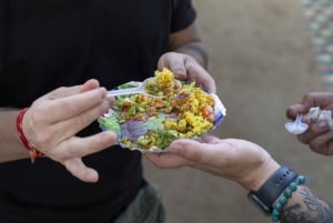 Mumbai Street Food, Markets & Temples Tour