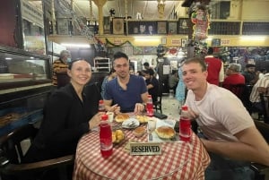 Mumbai: Street Food Tour with 7-8 Tasting Courses