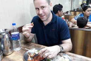 ムンバイ：屋台の食べ物ツアー