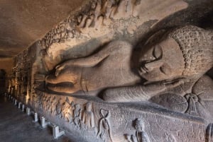 Fra Mumbai: Dagstur til Ajanta og Ellora med fly