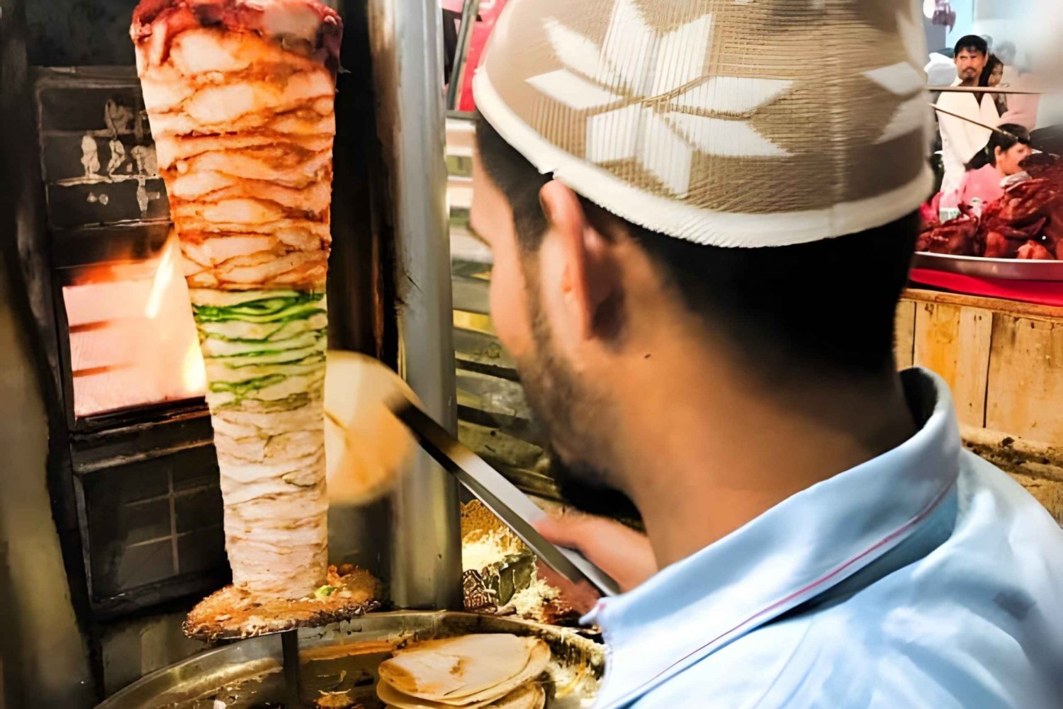Mumbai: Unique Street Food Tour with Local Guide